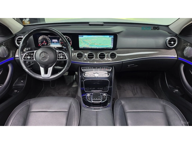 Mercedes-Benz E 300 AMG 4MATIC* 360* DISTRONIC* BURMESTER* PANO* ОБДУХ - автомобили, коли, обяви за нови и употребявани 3