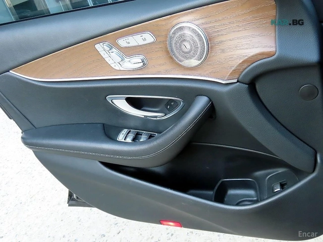 Mercedes-Benz E 300 Exclusive* КОЖА* ОБДУХВ* ПАНО* НАВИ - автомобили, коли, обяви за нови и употребявани 10