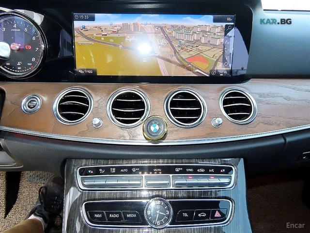 Mercedes-Benz E 300 Exclusive* КОЖА* ОБДУХВ* ПАНО* НАВИ - автомобили, коли, обяви за нови и употребявани 13