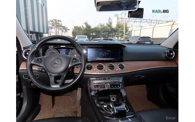 Mercedes-Benz E 300 Exclusive* КОЖА* ОБДУХВ* ПАНО* НАВИ - автомобили, коли, обяви за нови и употребявани 6