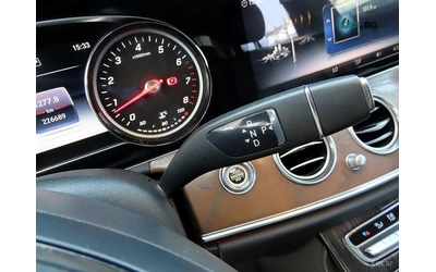 Mercedes-Benz E 300 Exclusive* КОЖА* ОБДУХВ* ПАНО* НАВИ - автомобили, коли, обяви за нови и употребявани 9