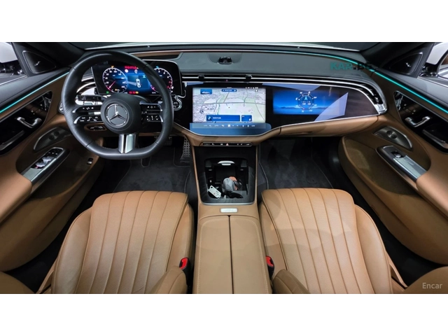 Mercedes-Benz E 300 4MATIC* AMG-LINE* ОБДУХ* ДИСТРОНИК* 360* ПАНО* - автомобили, коли, обяви за нови и употребявани 4
