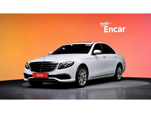 Mercedes-Benz E 300 4MATIC Exclusive | HUD | 360  Камера | Вентилирани - автомобили, коли, обяви за нови и употребявани 0