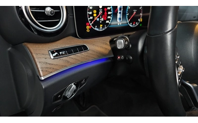 Mercedes-Benz E 300 4MATIC Exclusive | HUD | 360  Камера | Вентилирани - автомобили, коли, обяви за нови и употребявани 11