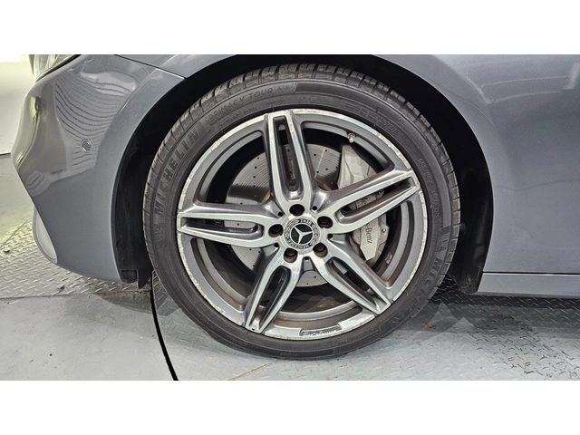 Mercedes-Benz E 300 E300 AMG Line - автомобили, коли, обяви за нови и употребявани 4