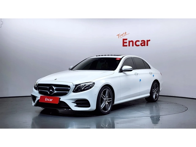 Mercedes-Benz E 300 E300 AMG Line - автомобили, коли, обяви за нови и употребявани 0