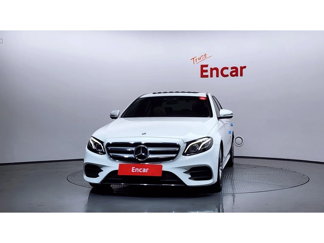 Mercedes-Benz E 300 E300 AMG Line - автомобили, коли, обяви за нови и употребявани 2