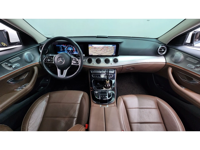Mercedes-Benz E 300 E300 AMG Line - автомобили, коли, обяви за нови и употребявани 6