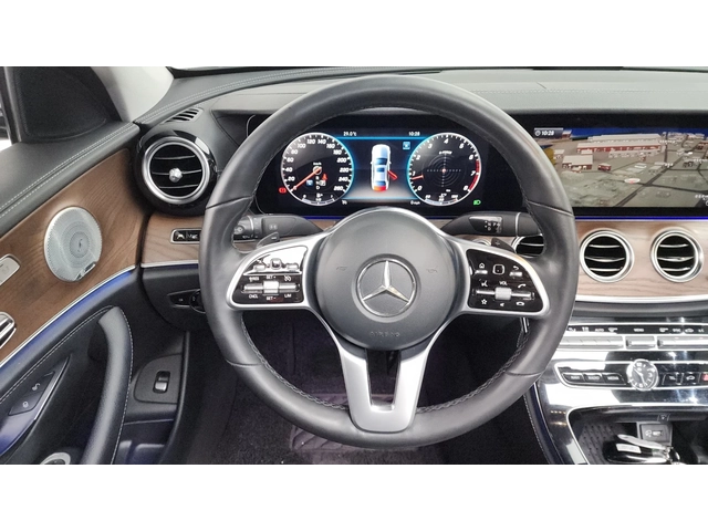 Mercedes-Benz E 300 E300 Exclusive | HUD | 360  Камера | Вентилирани - автомобили, коли, обяви за нови и употребявани 10