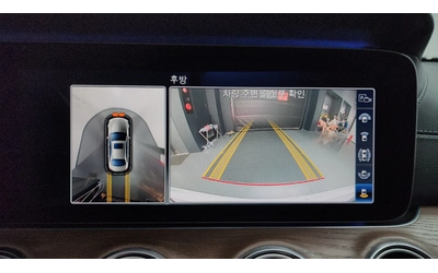 Mercedes-Benz E 300 E300 Exclusive | HUD | 360  Камера | Вентилирани - автомобили, коли, обяви за нови и употребявани 11