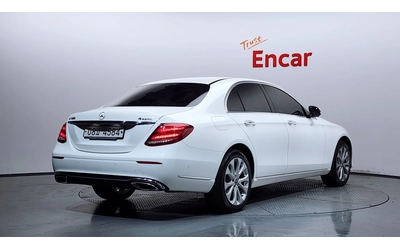 mercedes-benz-e-300 - 1