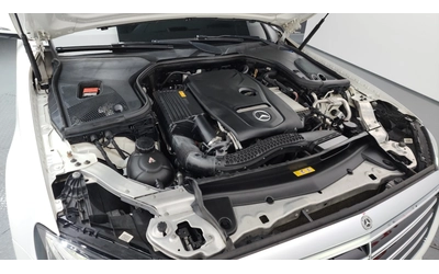 mercedes-benz-e-300 - 4