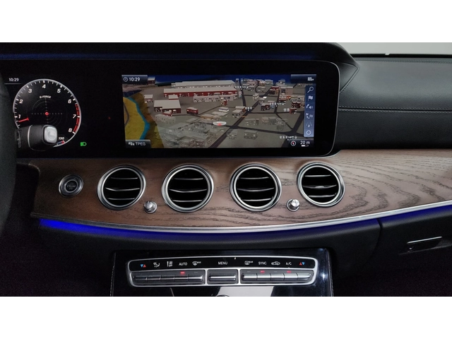 Mercedes-Benz E 300 E300 Exclusive | HUD | 360  Камера | Вентилирани - автомобили, коли, обяви за нови и употребявани 9