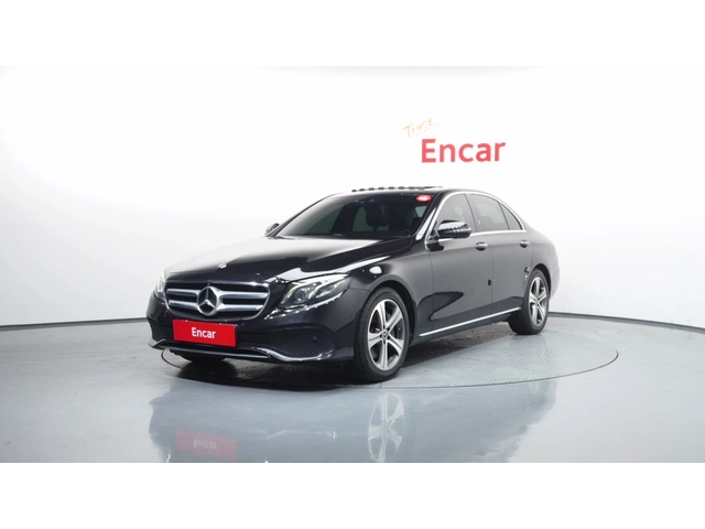 Mercedes-Benz E 300 4MATIC Avantgarde - автомобили, коли, обяви за нови и употребявани 0