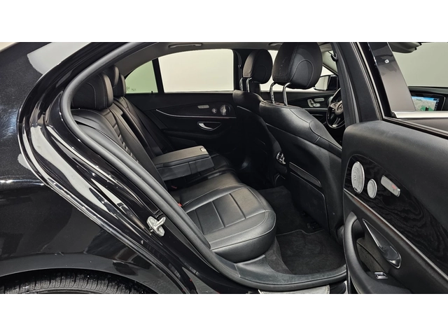 Mercedes-Benz E 300 4MATIC Avantgarde - автомобили, коли, обяви за нови и употребявани 9