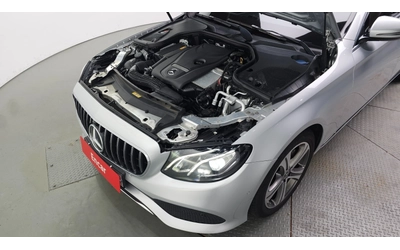 mercedes-benz-e-300 - 4