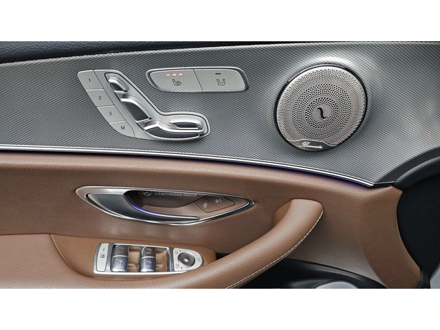 Mercedes-Benz E 300 GLE 300d 4MATIC - автомобили, коли, обяви за нови и употребявани 8