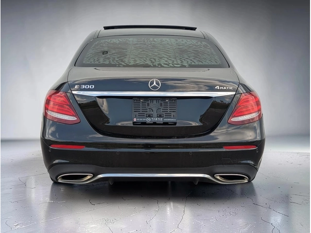 Mercedes-Benz E 300 E 300 4MATIC | HUD | 360  Камера | CarPlay - автомобили, коли, обяви за нови и употребявани 5
