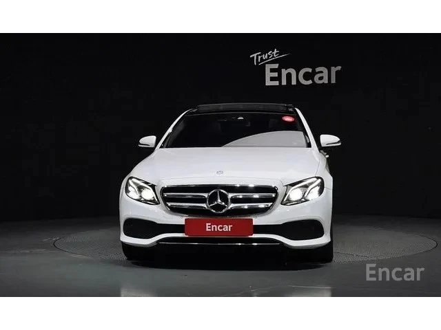 Mercedes-Benz E 300 E300 Avantgarde | 360  | MEMORY | Панорама - автомобили, коли, обяви за нови и употребявани 2