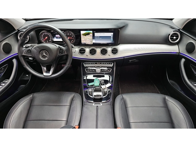 Mercedes-Benz E 300 E300 AMG Line | Panorama | Burmester | 360 Camera - автомобили, коли, обяви за нови и употребявани 7