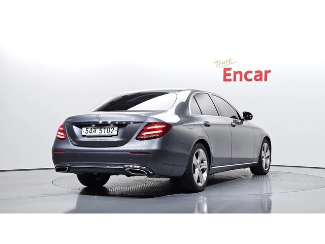 Mercedes-Benz E 300 E300 AMG Line | Panorama | Burmester | 360 Camera - автомобили, коли, обяви за нови и употребявани 8