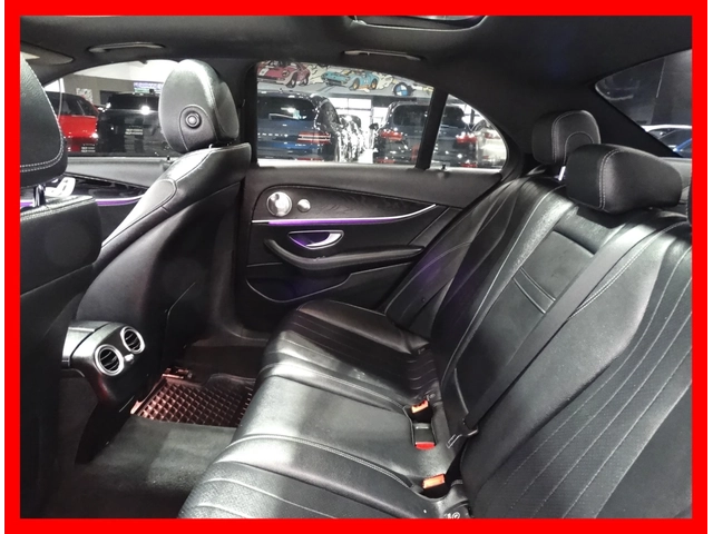 Mercedes-Benz E 300 E 300 4MATIC AMG | CarPlay | Панорама | Distronic - автомобили, коли, обяви за нови и употребявани 12