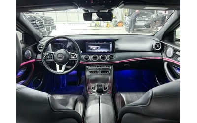 mercedes-benz-e-300 - 5