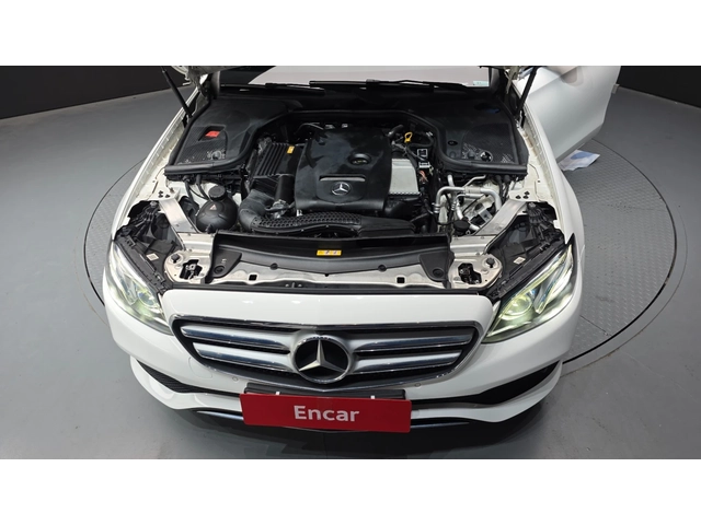 Mercedes-Benz E 300 E300 4MATIC Avantgarde | HUD | 360  Камера| Digita - автомобили, коли, обяви за нови и употребявани 12