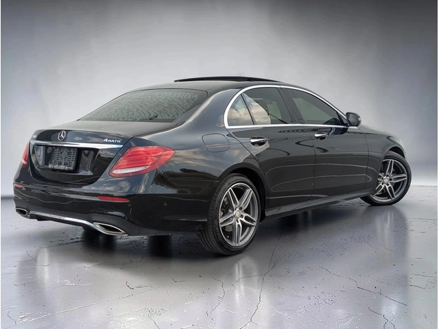 Mercedes-Benz E 300 E 300 4MATIC | HUD | 360  Камера | CarPlay - автомобили, коли, обяви за нови и употребявани 3