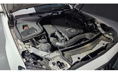 mercedes-benz-e-300 - 4