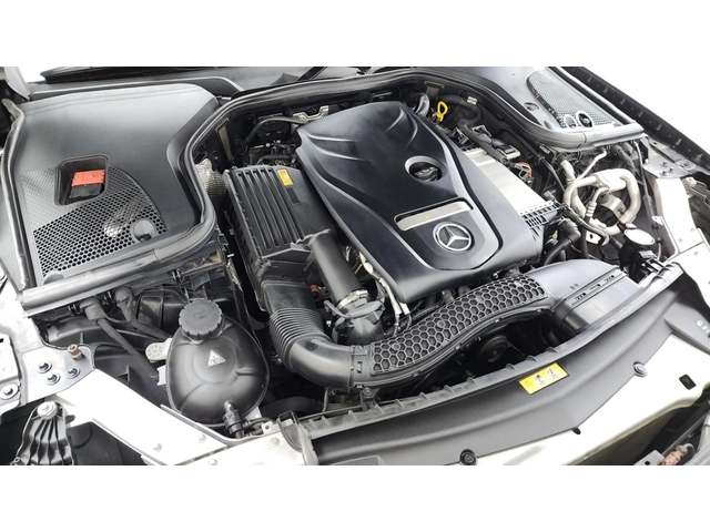 Mercedes-Benz E 300 E300 Avantgarde | 360  | Memory | Ventilated - автомобили, коли, обяви за нови и употребявани 4