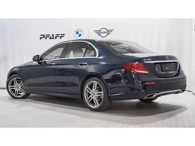 Mercedes-Benz E 300 E 300 4MATIC | Memory | Blind Spot | Камера - автомобили, коли, обяви за нови и употребявани 1