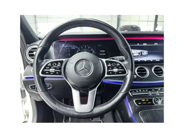Mercedes-Benz E 300 E 300 4MATIC | Burmester | Panorama | Distronic | - автомобили, коли, обяви за нови и употребявани 6