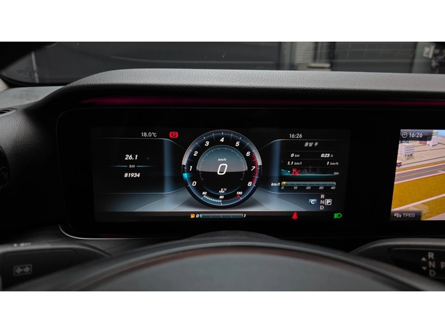 Mercedes-Benz E 300 E300 4MATIC Avantgarde | HUD | 360  Камера| Digita - автомобили, коли, обяви за нови и употребявани 5
