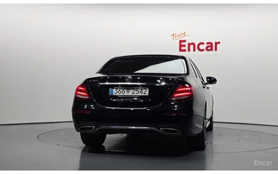 mercedes-benz-e-300 - 3