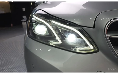 mercedes-benz-e-300 - 4