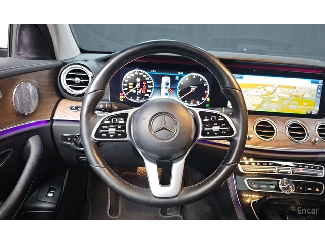 Mercedes-Benz E 300 4 MATIC /BURMESTER /360 КАМЕРИ /ОБДУХВАНЕ /HEAD UP - автомобили, коли, обяви за нови и употребявани 8