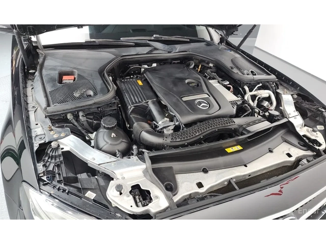 Mercedes-Benz E 300 AMG | BURMESTER | DIGITAL | ОБДУХ | ПАНОРАМА | 360 - автомобили, коли, обяви за нови и употребявани 5