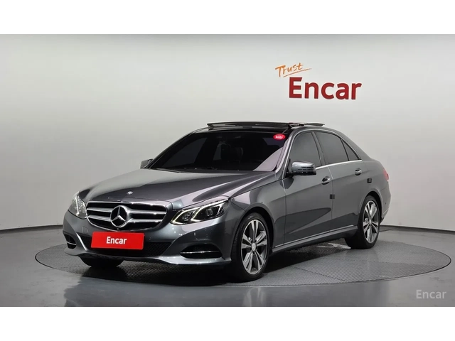 Mercedes-Benz E 300 4MATIC - автомобили, коли, обяви за нови и употребявани 0
