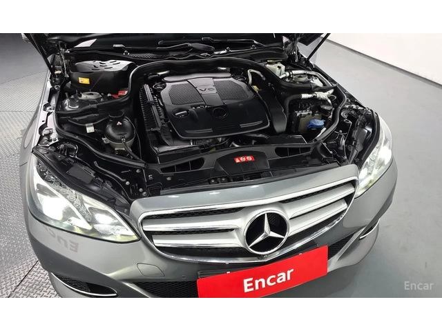Mercedes-Benz E 300 4MATIC - автомобили, коли, обяви за нови и употребявани 3