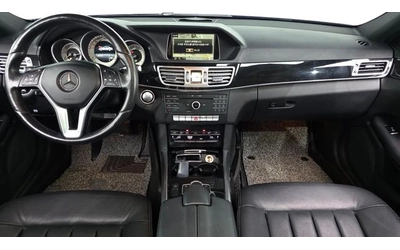 Mercedes-Benz E 300 4MATIC - автомобили, коли, обяви за нови и употребявани 9