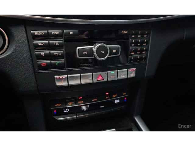 Mercedes-Benz E 300 4MATIC - автомобили, коли, обяви за нови и употребявани 13