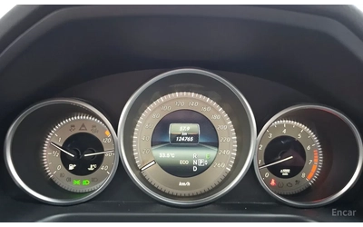Mercedes-Benz E 300 4MATIC - автомобили, коли, обяви за нови и употребявани 13