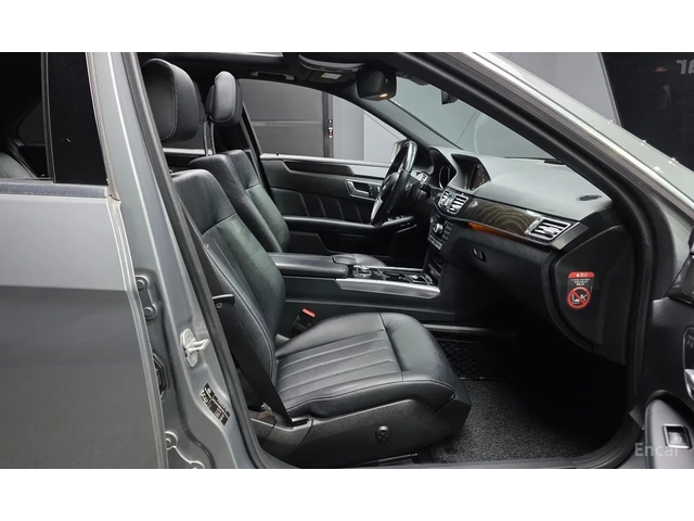 Mercedes-Benz E 300 4MATIC - автомобили, коли, обяви за нови и употребявани 7