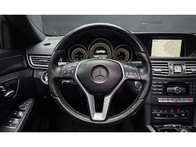 Mercedes-Benz E 300 4MATIC - автомобили, коли, обяви за нови и употребявани 9