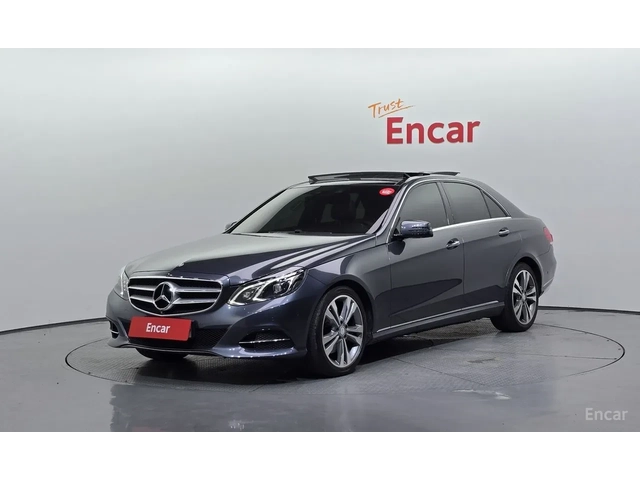 Mercedes-Benz E 300 4MATIC - автомобили, коли, обяви за нови и употребявани 0