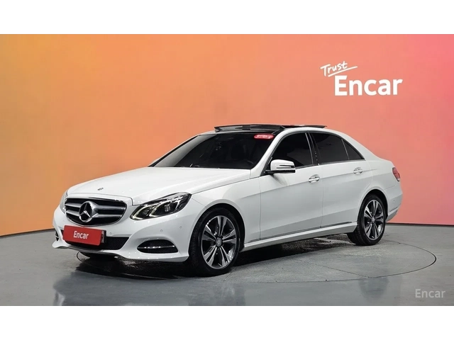 Mercedes-Benz E 300 4MATIC - автомобили, коли, обяви за нови и употребявани 0