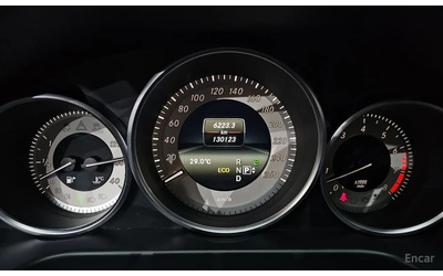 mercedes-benz-e-300 - 5