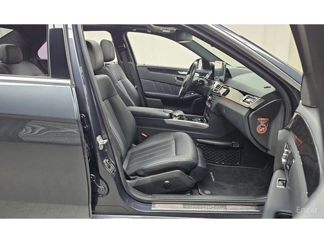 Mercedes-Benz E 300 4MATIC - автомобили, коли, обяви за нови и употребявани 12