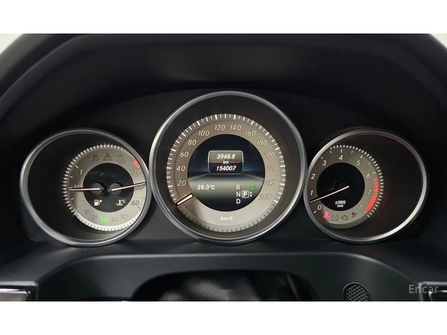 Mercedes-Benz E 300 4MATIC - автомобили, коли, обяви за нови и употребявани 5